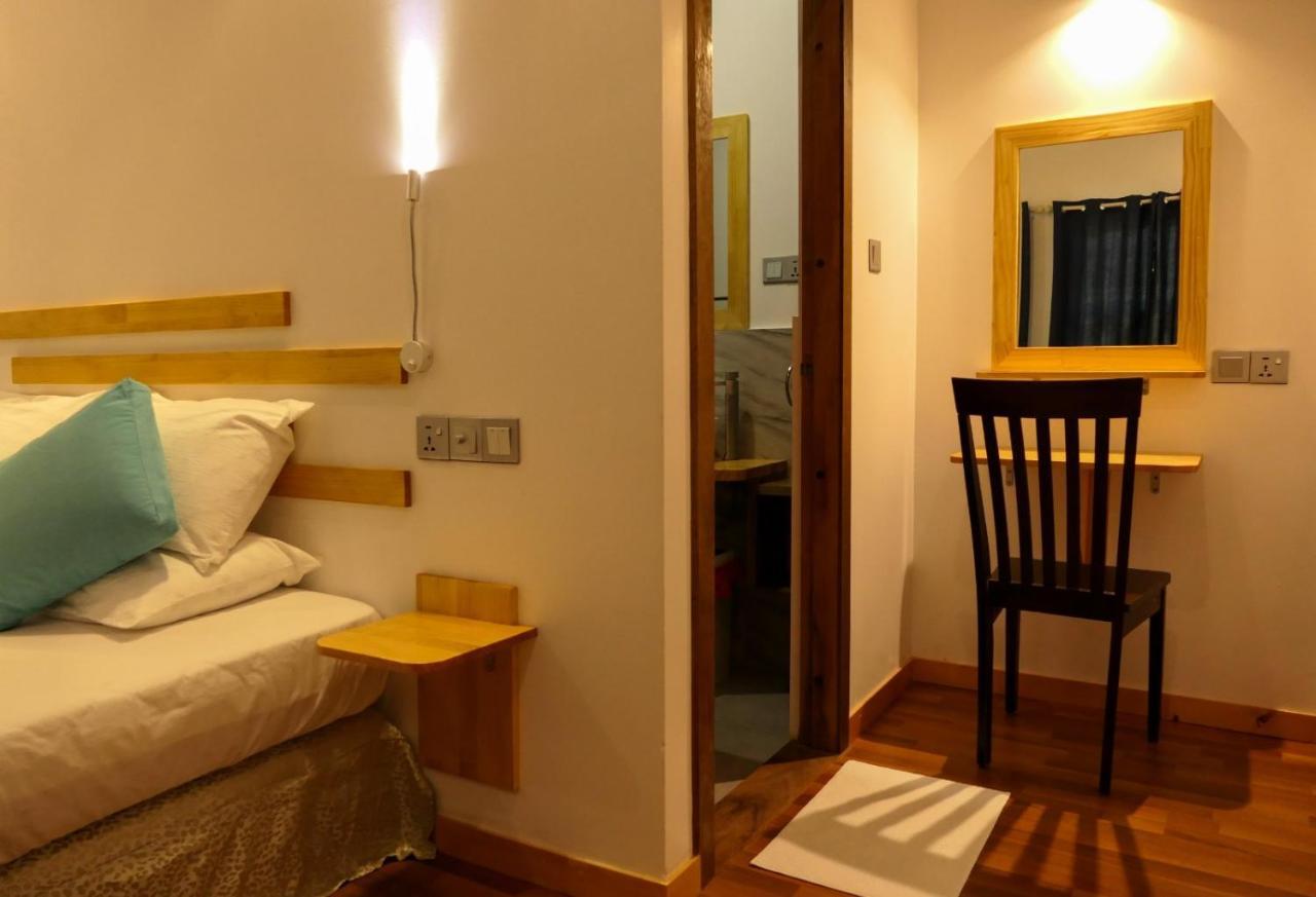 Ayira Maldives Hotell Feridhoo Exteriör bild